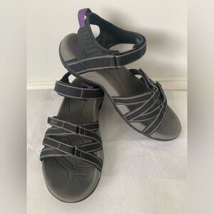 Teva Tirra water sandals, black/gray, size 9. Good used condition, original box.